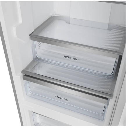 Lodówka z zamrażarką wolnostojąca Total No Frost RBF 44630 WH/113410017