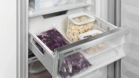 Lodówka z zamrażarką do zabudowy LIEBHERR ICBNc 5623 Plus BioFresh NoFrost