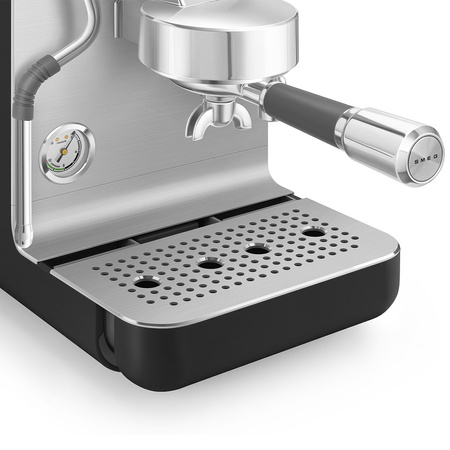 Ekspres do kawy, kolbowy EMC02BLMEU - Smeg
