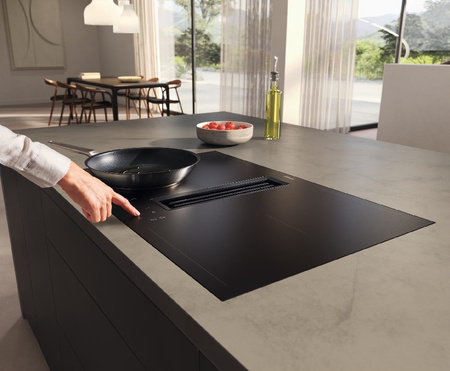 Płyta indukcyjna ze zintegrowanym wyciągiem MIELE KMDA 7876-1 FL MattFinish 12904830