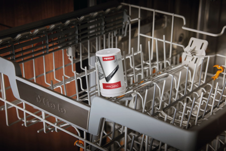 DishClean – środek do konserwacji urządzeń 160 g GP CO G 160 P - MIELE 11905690