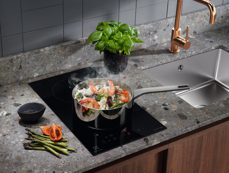 Płyta indukcyjna ELECTROLUX 300 Domino 30cm LIT30231C