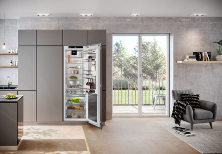 Chłodziarka do zintegrowanej zabudowy z technologią Professional i AutoDoor LIEBHERR IRBAc 5190 peak BioFresh