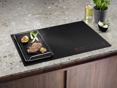 Płyta indukcyjna ELECTROLUX 800 Sense Boil+Fry SaphirMatt® 80cm EIS87453IZ
