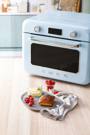 Piekarnik nablatowy z funkcją pary COF01PBEU - Smeg