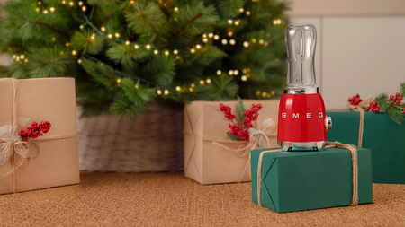 Blender mini, czerwony PBF01RDEU - Smeg