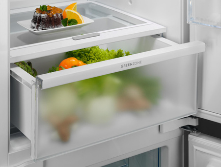 Lodówka z zamrażarką do zabudowy ELECTROLUX GreenZone 700 177,2cm E7TNGE18S
