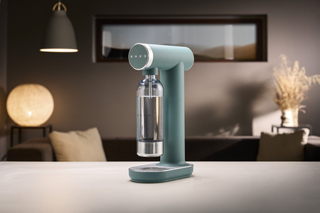 SMEG – szmaragdowy saturator do gazowania wody SKC01EGM 