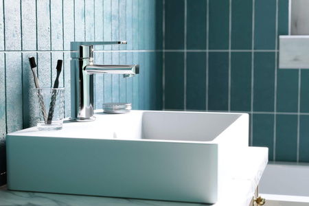 Umywalka ceramiczna nablatowa/ścienna z miejscem na baterię - 50x40 cm CDT_6U4S - Deante