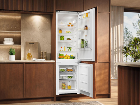 Lodówka z zamrażarką do zabudowy 176.3cm ELECTROLUX ENS3SE18S