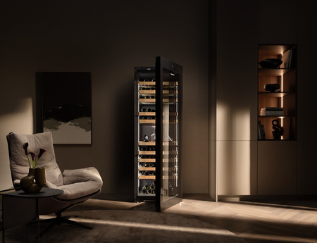 Chłodziarka do win ze strefami temperatur LIEBHERR WPgbi 7483 Vinidor Selection