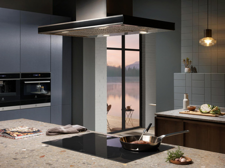 Płyta indukcyjna ELECTROLUX SensePro 900 60cm EIS6949