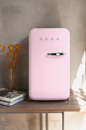 Minibar, pastelowy róż FAB5RPK6 - Smeg