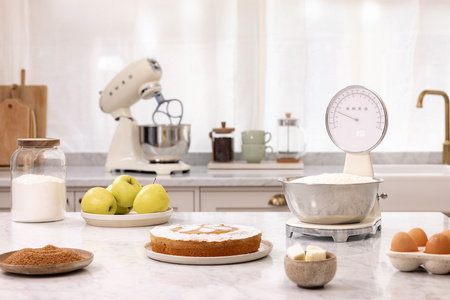 Waga kuchenna, kremowy KSF01CRWW - SMEG