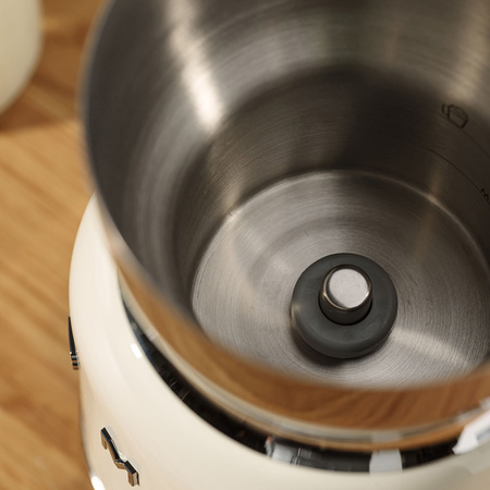 Spieniacz do mleka, kremowy MFF11CREU - Smeg