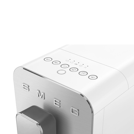Automatyczny ekspres do kawy BCC13WHMEU - Smeg