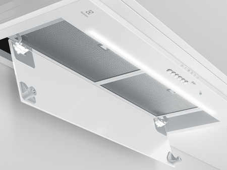 Okap kuchenny podszafkowy ELECTROLUX 900 AutoSense 80cm LFG818W