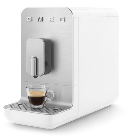 Automatyczny ekspres do kawy BCC13WHMEU - Smeg