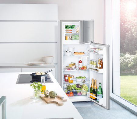 Automatyczna chłodziarko-zamrażarka z systemem SmartFrost LIEBHERR CTPele231-26