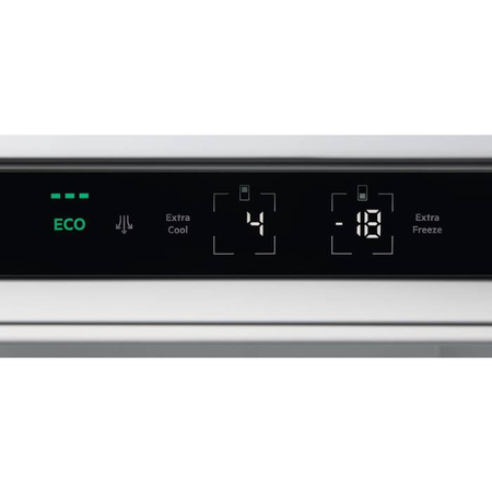 Lodówka do zabudowy ELECTROLUX Cooling 360° 800 MultiSpace 177,2cm - E8MNCD18S