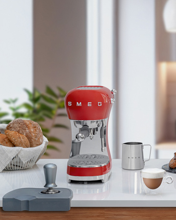Ekspres do kawy ECF02RDEU - Smeg