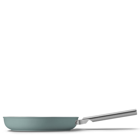 Patelnia o średnicy 28cm SMEG FPF2802EGM